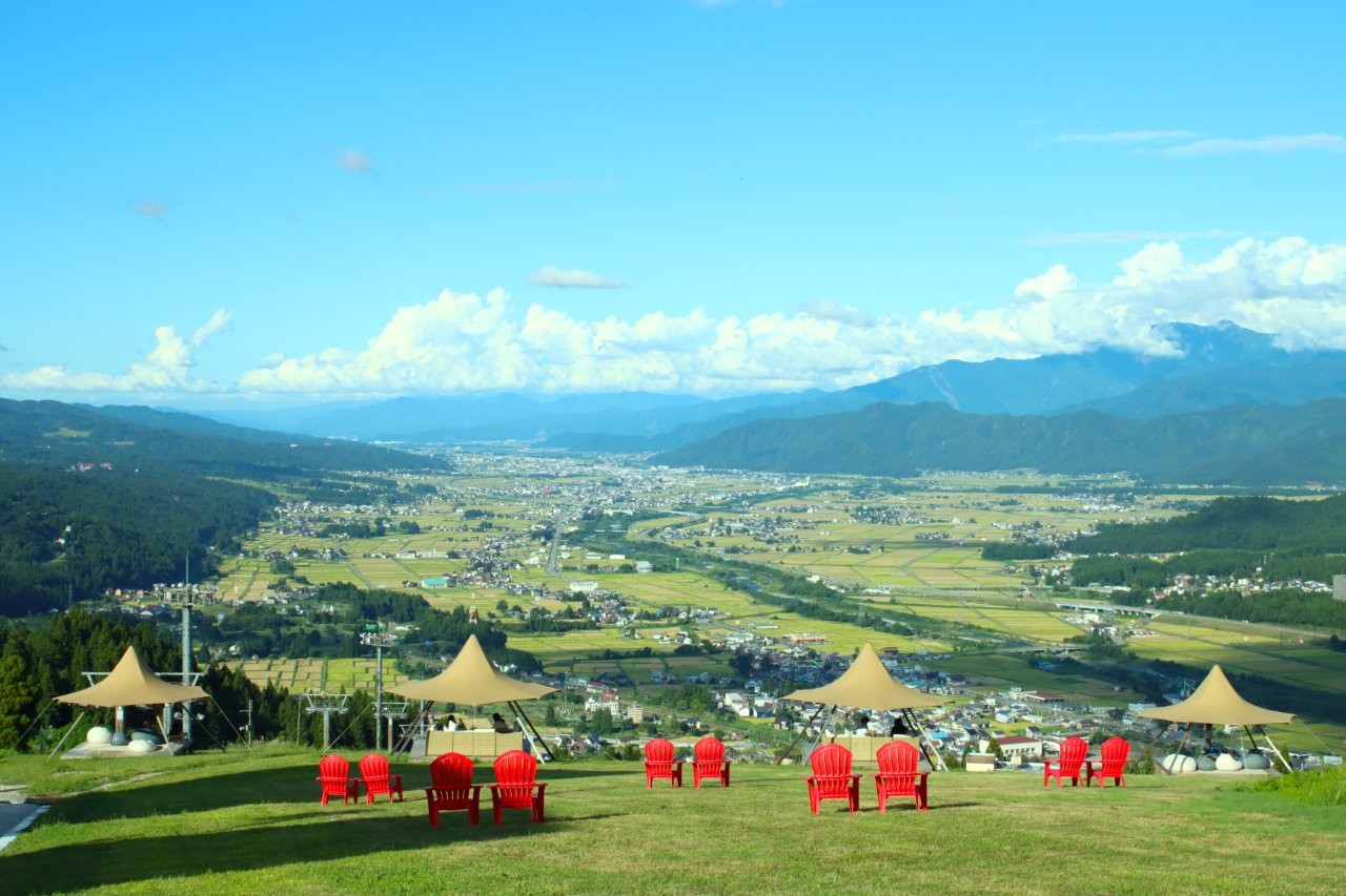 【フィールドラウンジ】